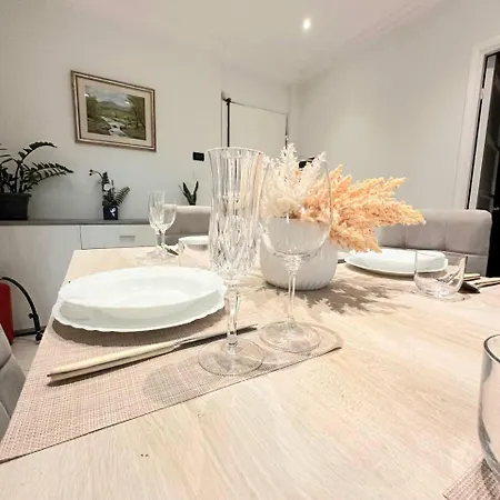 Osy Apartment *
